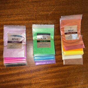 Riya Mica Powder